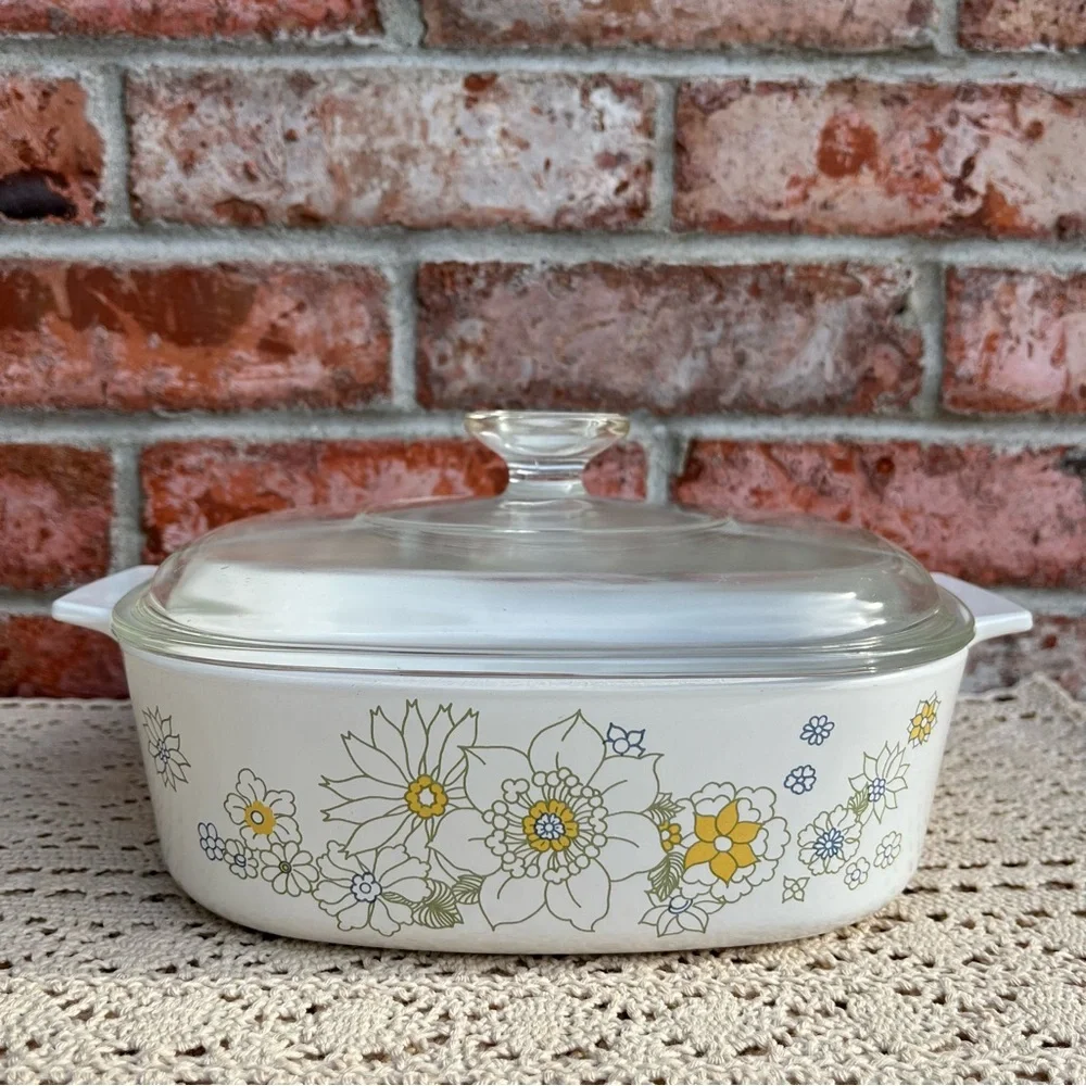 Corning Ware Floral Bouquet A-2-B 2 Qt Casserole Dish w/ Lid Vintage